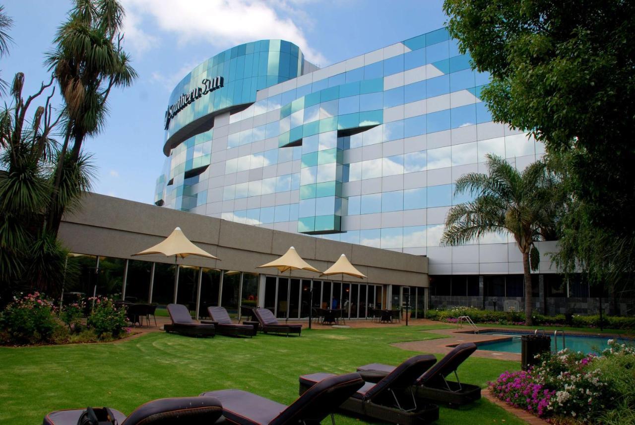 Southern Sun Or Tambo International Airport Hotel Kempton Park Exterior photo