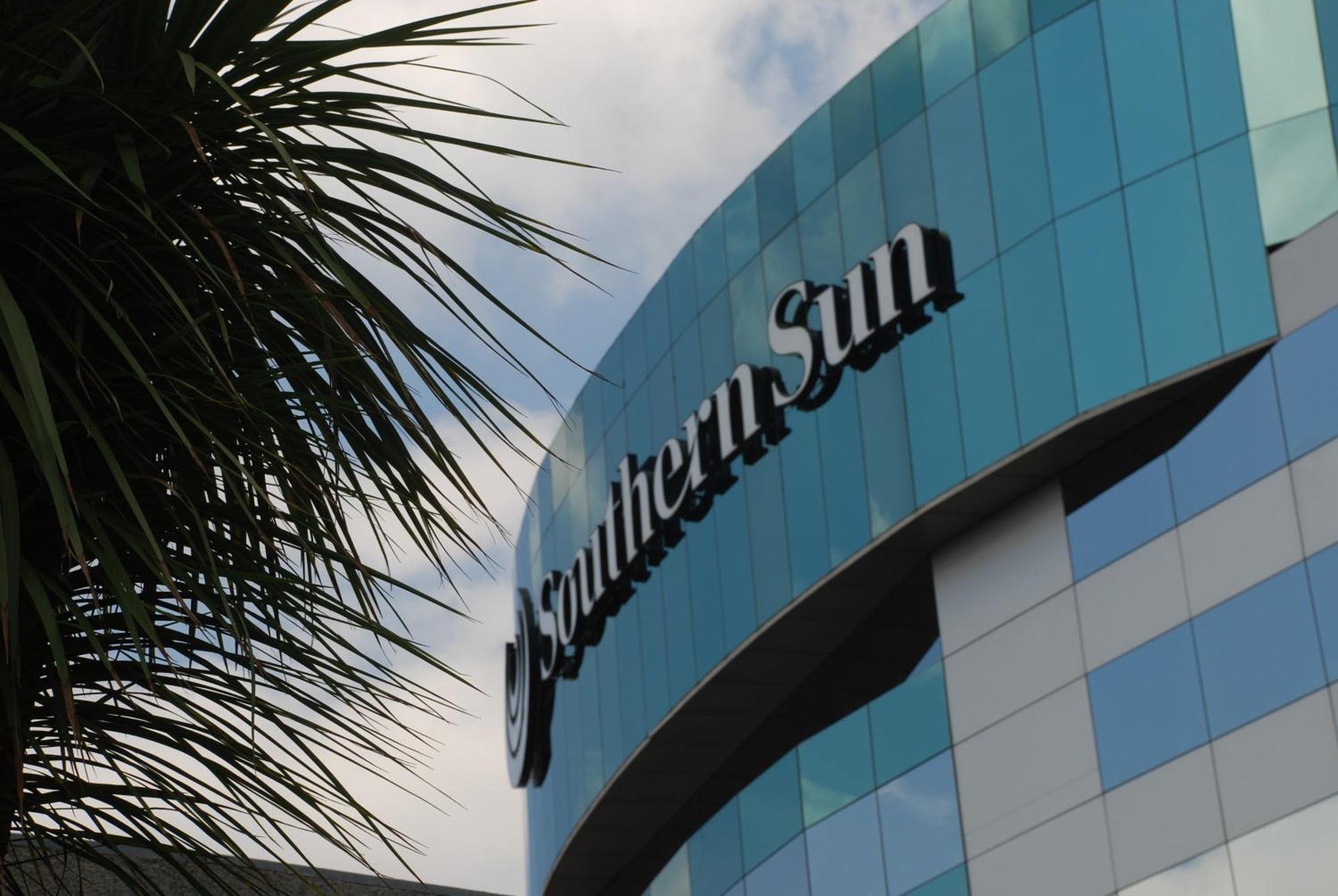 Southern Sun Or Tambo International Airport Hotel Kempton Park Exterior photo